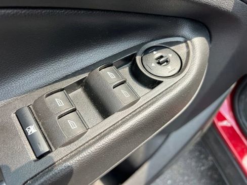 Used 2018 Ford Escape SEL FWD image 27