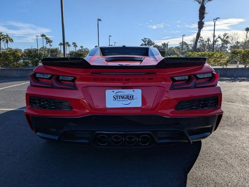 Used 2024 Chevrolet Corvette Z06 image 7