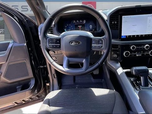 Used 2026 Ford F150 XLT w/ XLT Black Appearance Package AWD/4WD image 9