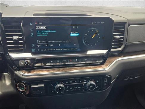Used 2025 Chevrolet Silverado 1500 LT RWD image 14