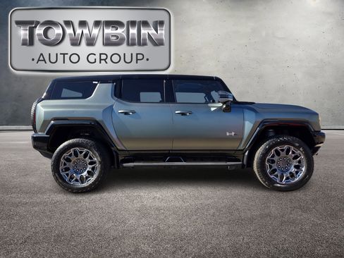 Used 2024 GMC Hummer EV 3X image 3