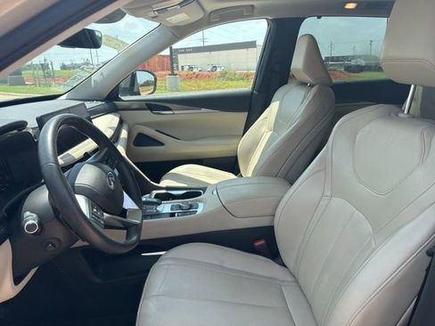 Used 2023 INFINITI QX60 Luxe w/ Cargo Package FWD image 9