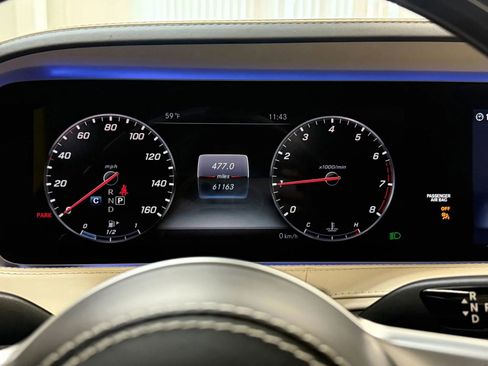 Used 2019 Mercedes-Benz S 560 Sedan image 30
