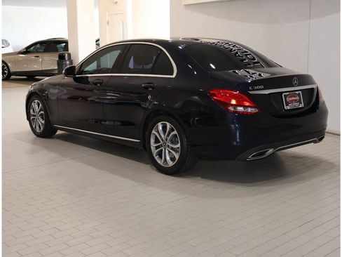 Used 2018 Mercedes-Benz C 300 Sedan image 5