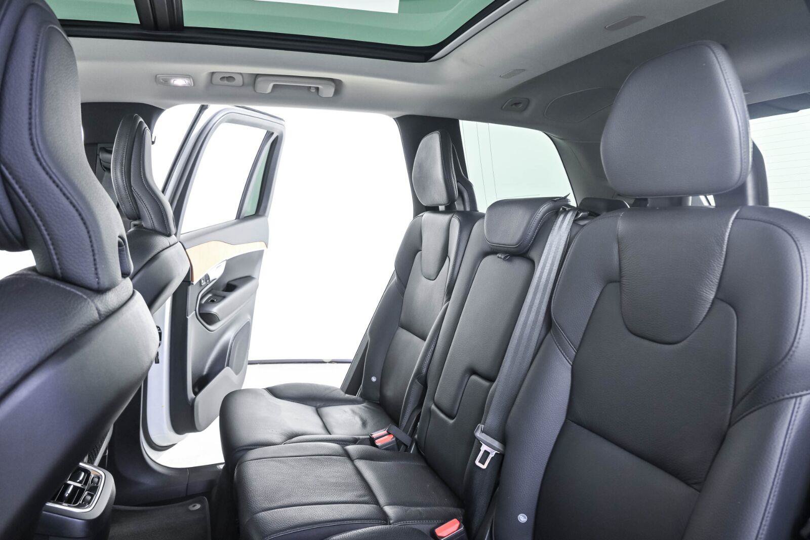 Certified 2023 Volvo XC90 B6 Plus AWD/4WD image 20