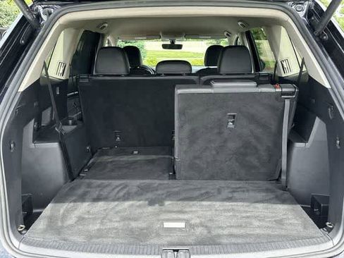 Used 2023 Volkswagen Atlas SE w/ Black Wheel Package AWD/4WD image 23