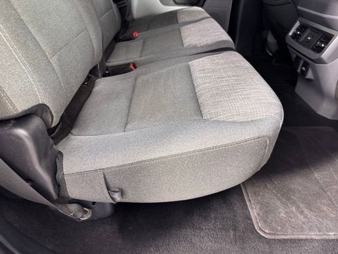 Used 2023 Ford F250 XLT w/ FX4 Off-Road Package image 22