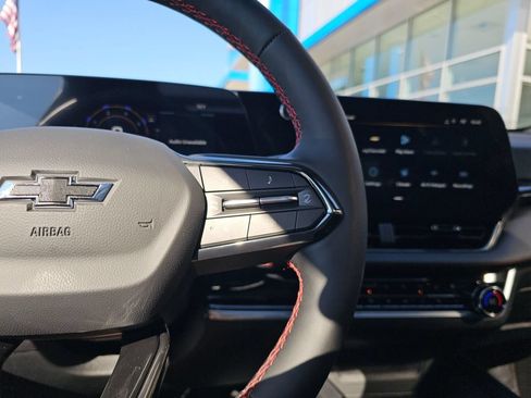 New 2027 Chevrolet Equinox RS w/ Safety and Technology Package AWD/4WD image 36