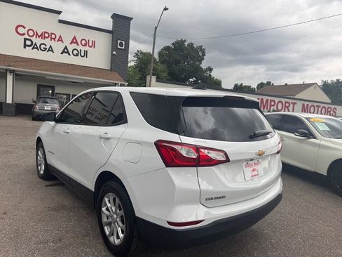 Used 2019 Chevrolet Equinox LS FWD image 26