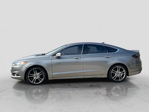 Used 2013 Ford Fusion Titanium FWD image 2
