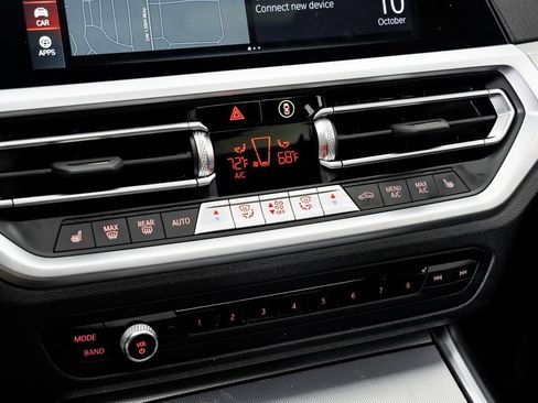 Used 2020 BMW 330i xDrive 330i xDrive w/ Convenience Package image 17