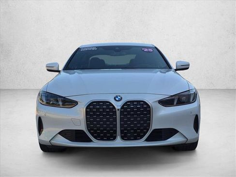 Used 2025 BMW 430i Coupe w/ Premium Package RWD image 2