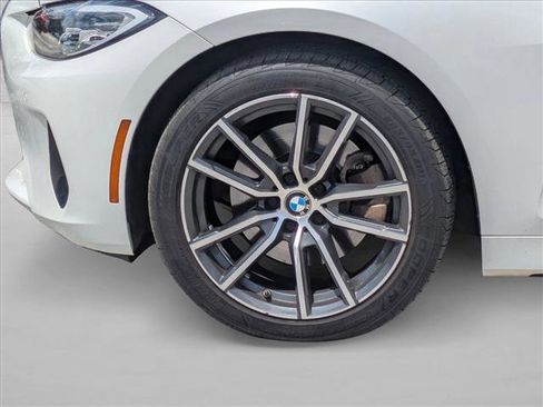 Used 2022 BMW 430i xDrive Convertible w/ Convenience Package AWD/4WD image 9