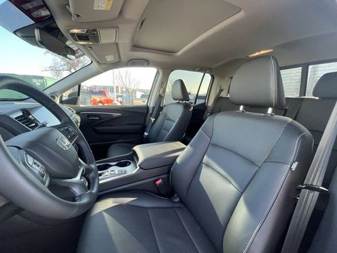 Used 2025 Honda Ridgeline RTL image 21