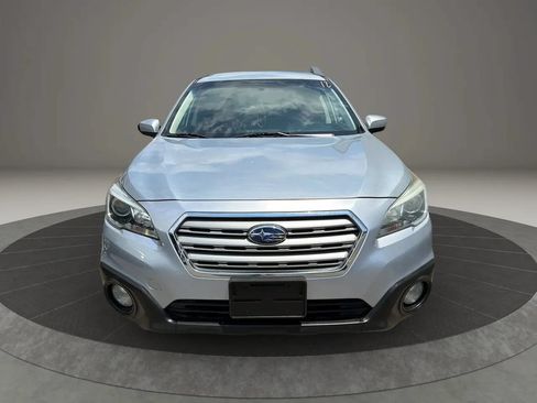Used 2016 Subaru Outback 2.5i Premium AWD/4WD image 2