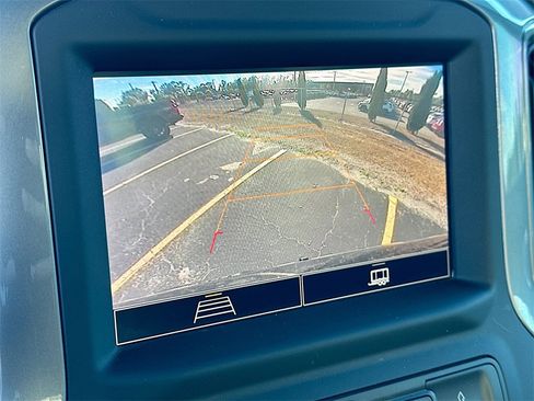 Certified 2022 Chevrolet Silverado 1500 Custom image 13