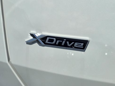 New 2026 BMW X3 xDrive30i w/ Premium Package AWD/4WD image 5