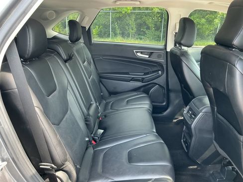 Used 2022 Ford Edge Titanium w/ Class II Trailer Tow Package AWD/4WD image 20