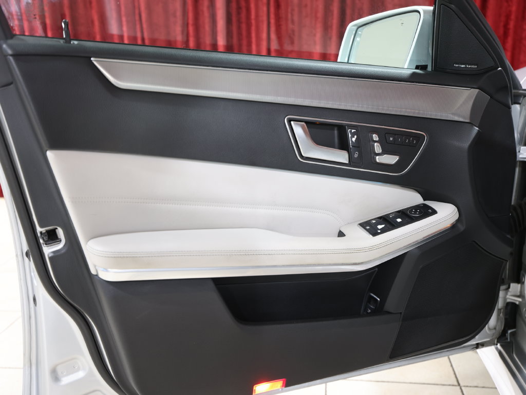 Used 2014 Mercedes-Benz E 350 Sedan w/ Premium 1 Package image 10