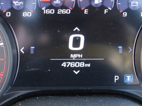 Used 2019 Chevrolet Camaro SS image 25