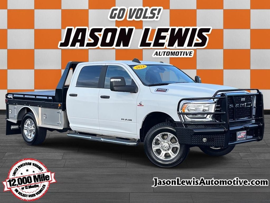 Used 2024 RAM 3500 Big Horn AWD/4WD image 1