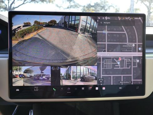 Used 2023 Tesla Model S Plaid image 52