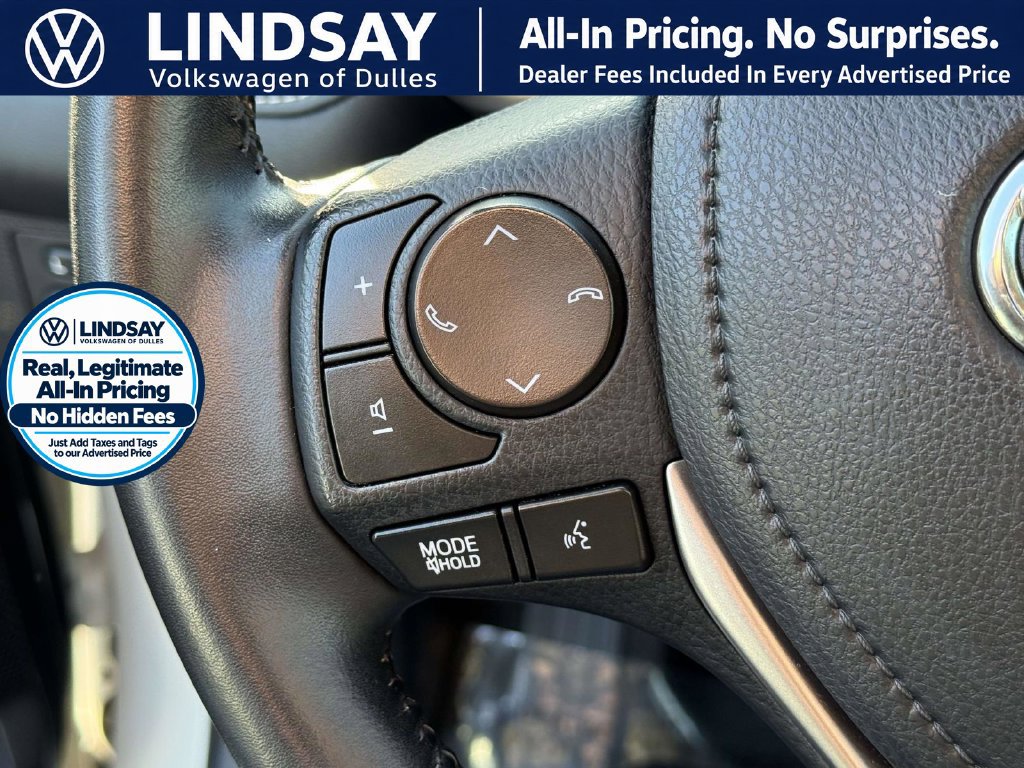 Used 2017 Toyota RAV4 XLE w/ Carpet Mat Package FWD image 23