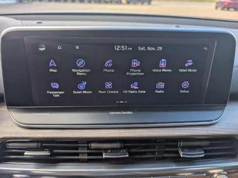 Used 2022 Kia Telluride SX w/ SX Prestige Package image 18