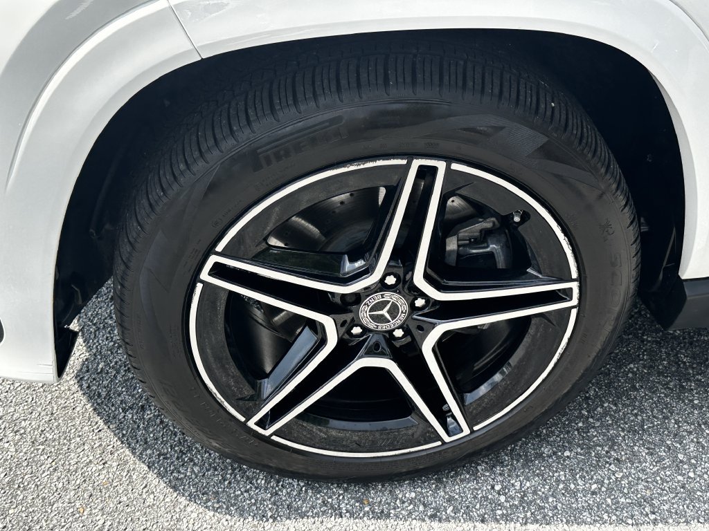 Certified 2024 Mercedes-Benz GLS 450 4MATIC image 13