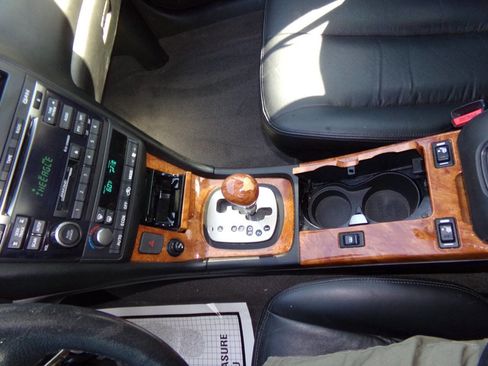 Used 2003 INFINITI I35 w/ Sunroof & Sunshade Pkg image 57