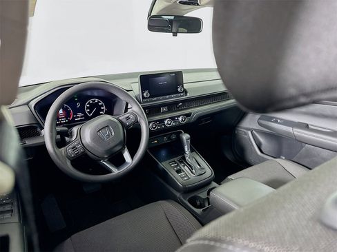 Used 2025 Honda CR-V LX image 18