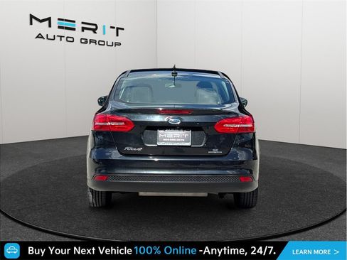Used 2015 Ford Focus SE FWD image 8