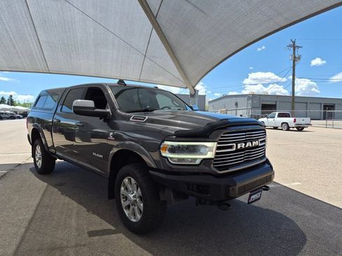 Used 2021 RAM 2500 Laramie AWD/4WD image 3