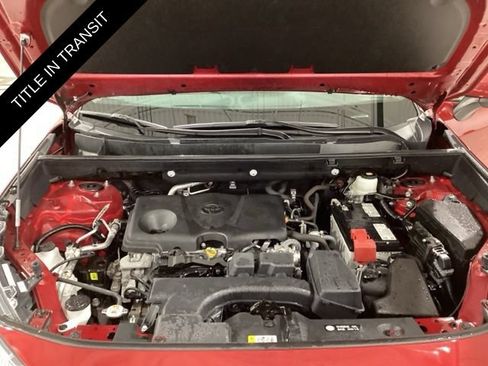 Used 2025 Toyota RAV4 XLE AWD/4WD image 17