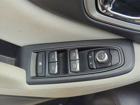 Used 2019 Subaru Forester Premium w/ All-Weather Package AWD/4WD image 8