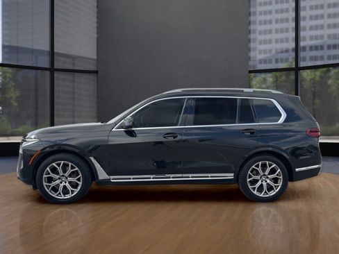 Used 2025 BMW X7 xDrive40i w/ Premium Package AWD/4WD image 2
