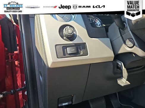Used 2014 Ford F150 FX4 w/ Equipment Group 402A Luxury AWD/4WD image 16