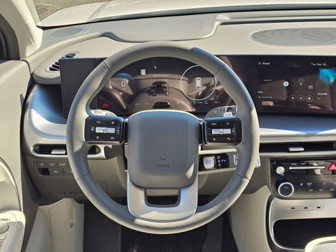 New 2026 Hyundai Ioniq 9 SE image 15