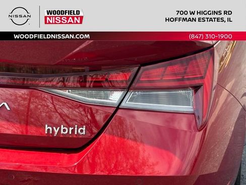 Used 2023 Hyundai Elantra Limited w/ Cargo Package FWD image 14