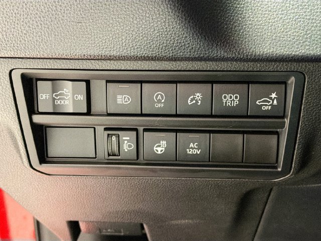 Used 2022 Toyota Tundra SR5 w/ Advanced Technology Package AWD/4WD image 9