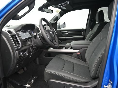 New 2026 RAM 1500 4x4 Crew Cab image 11