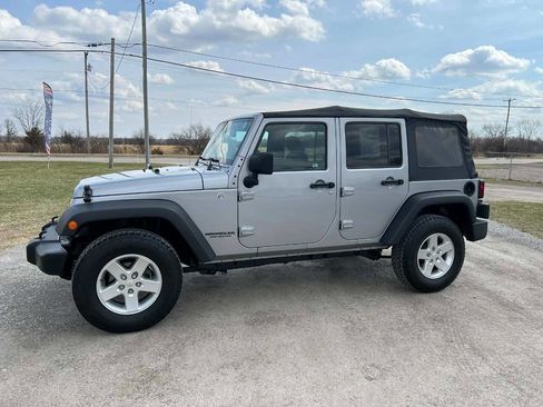 Used 2014 Jeep Wrangler Unlimited Sport w/ Quick Order Package 24S image 5