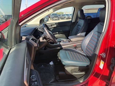 Used 2023 Ford Edge SEL w/ Sport Appearance Package image 11