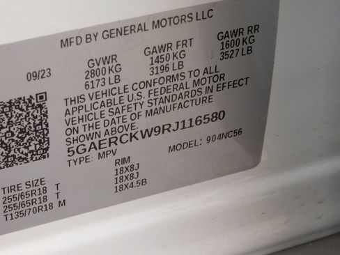 Used 2024 Buick Enclave Premium image 27