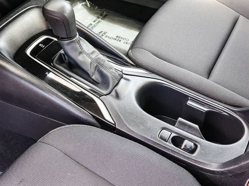 Used 2024 Toyota Corolla LE FWD image 22