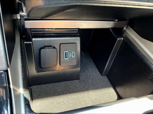 Certified 2023 Ford Explorer ST w/ Equipment Group 401A AWD/4WD image 18