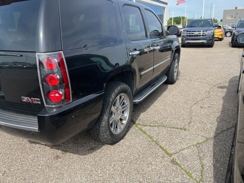 Used 2012 GMC Yukon Denali AWD/4WD image 13