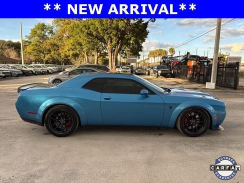 Used 2019 Dodge Challenger SRT Hellcat Redeye image 18