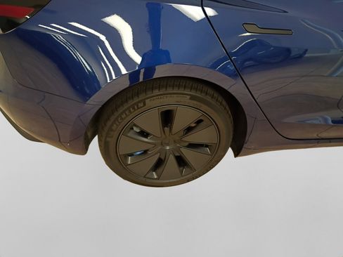 Used 2025 Tesla Model 3 Long Range RWD image 14