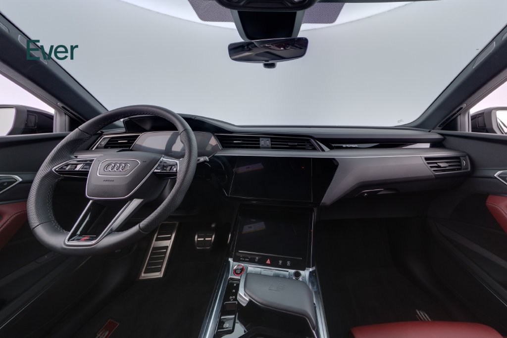 Used 2024 Audi Q8 e-tron Prestige w/ Prestige Package AWD/4WD image 26